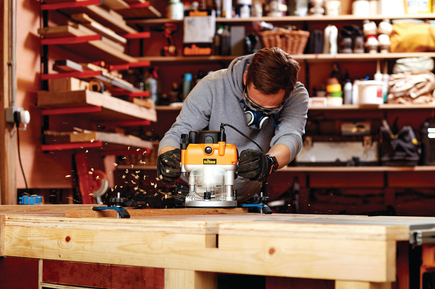 Triton 2400W Dual Mode Precision Plunge Router